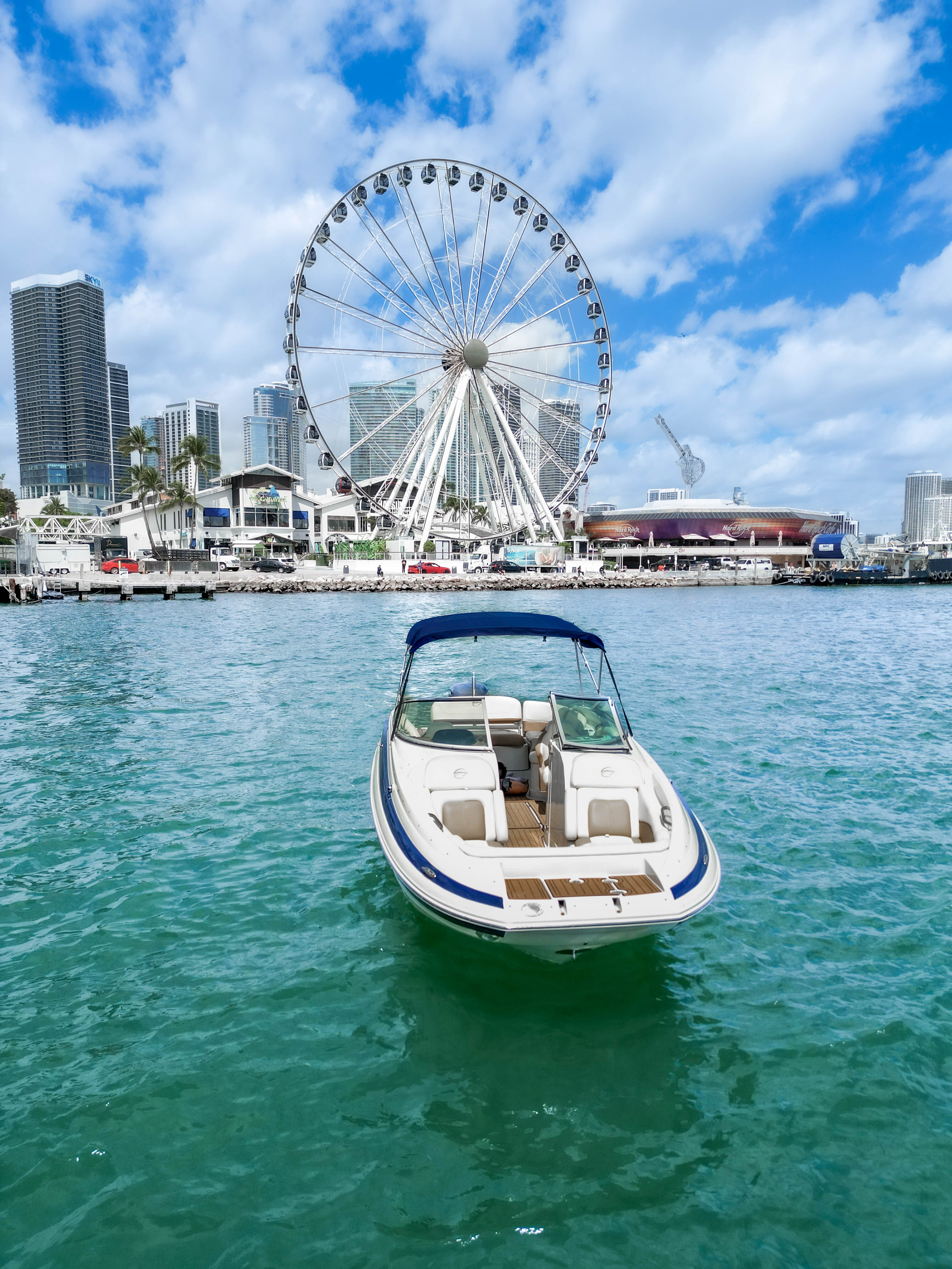 26' Crownline Glory Daze — photo 8