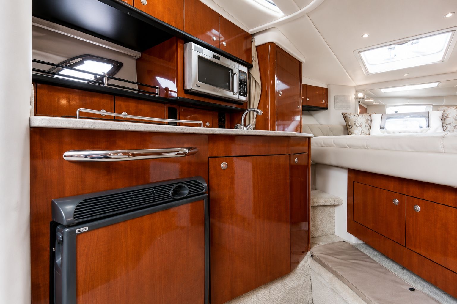 34' Sea Ray — photo 4
