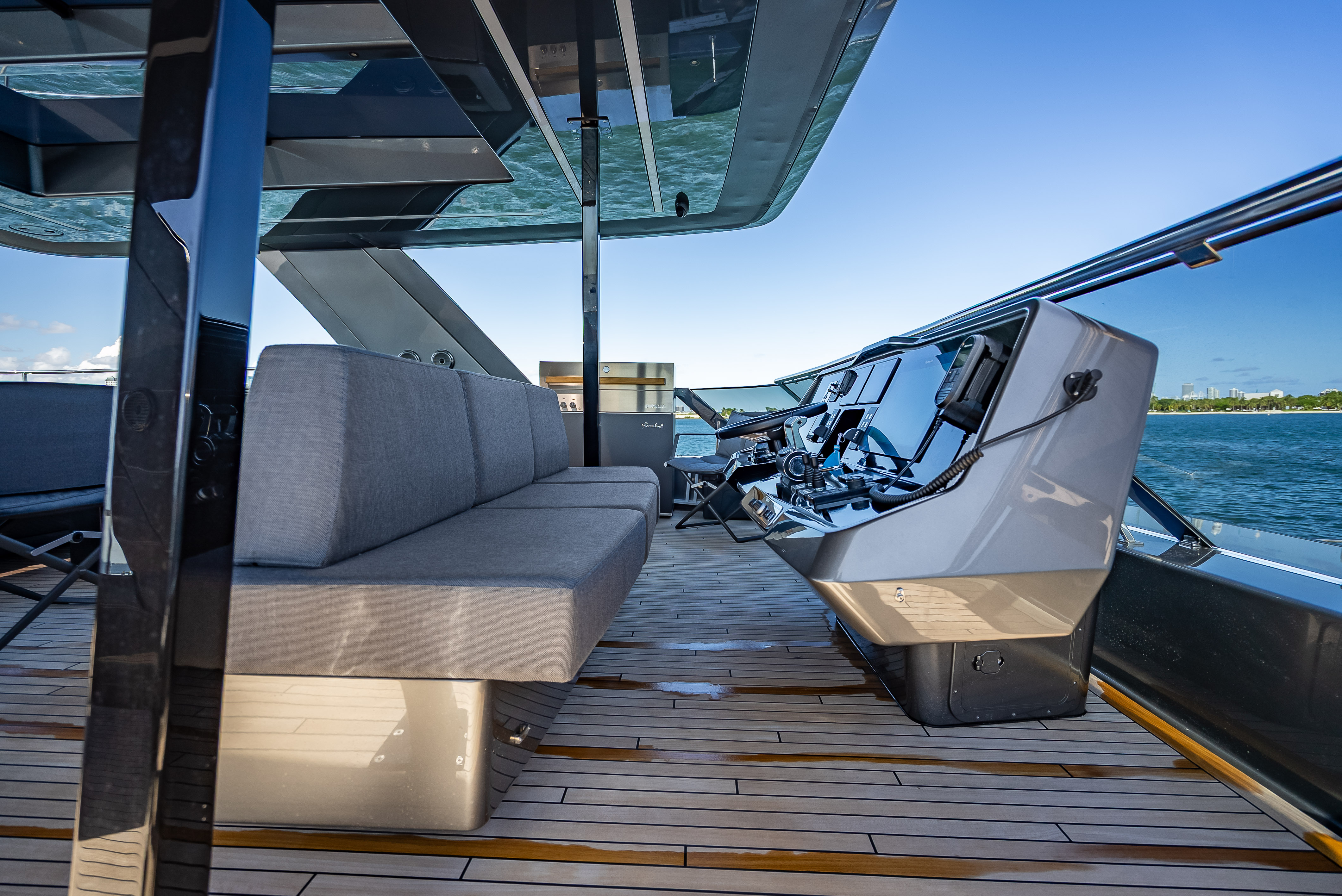 70’ (2026) Sunreef Power Catamaran — photo 9