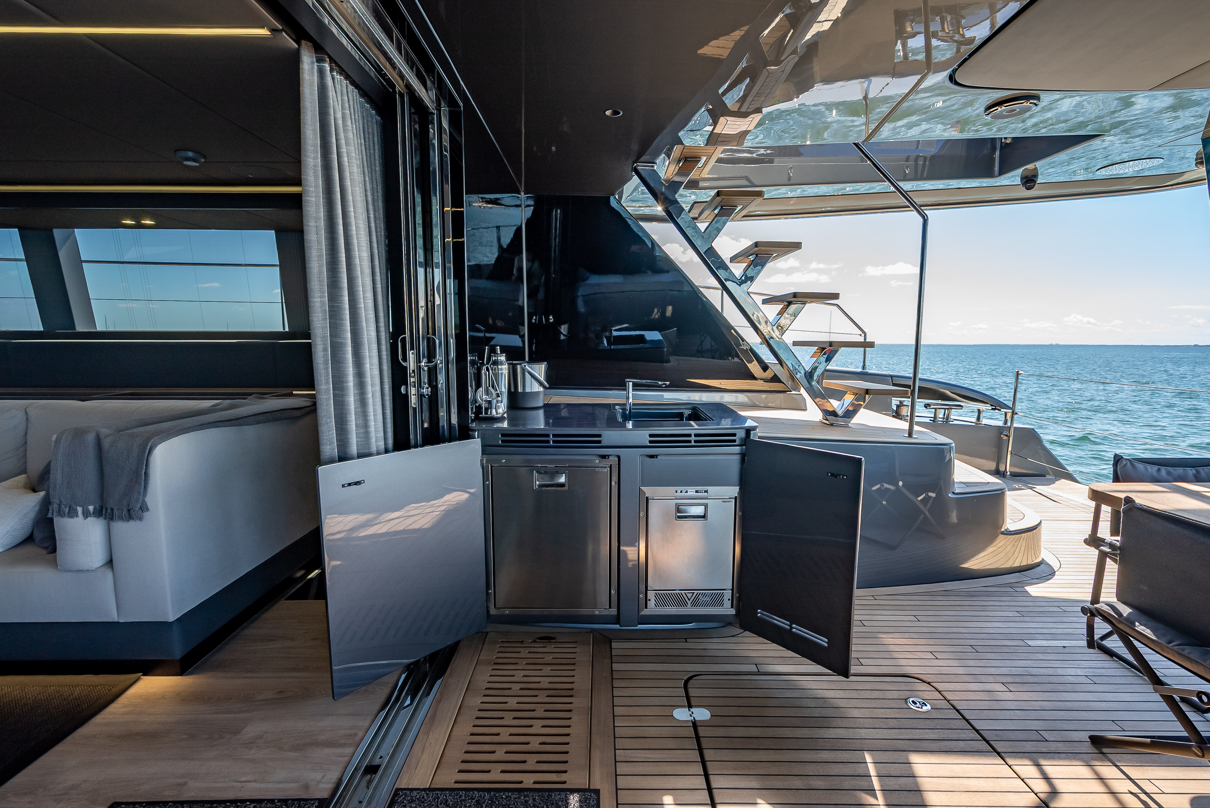 70’ (2026) Sunreef Power Catamaran — photo 90