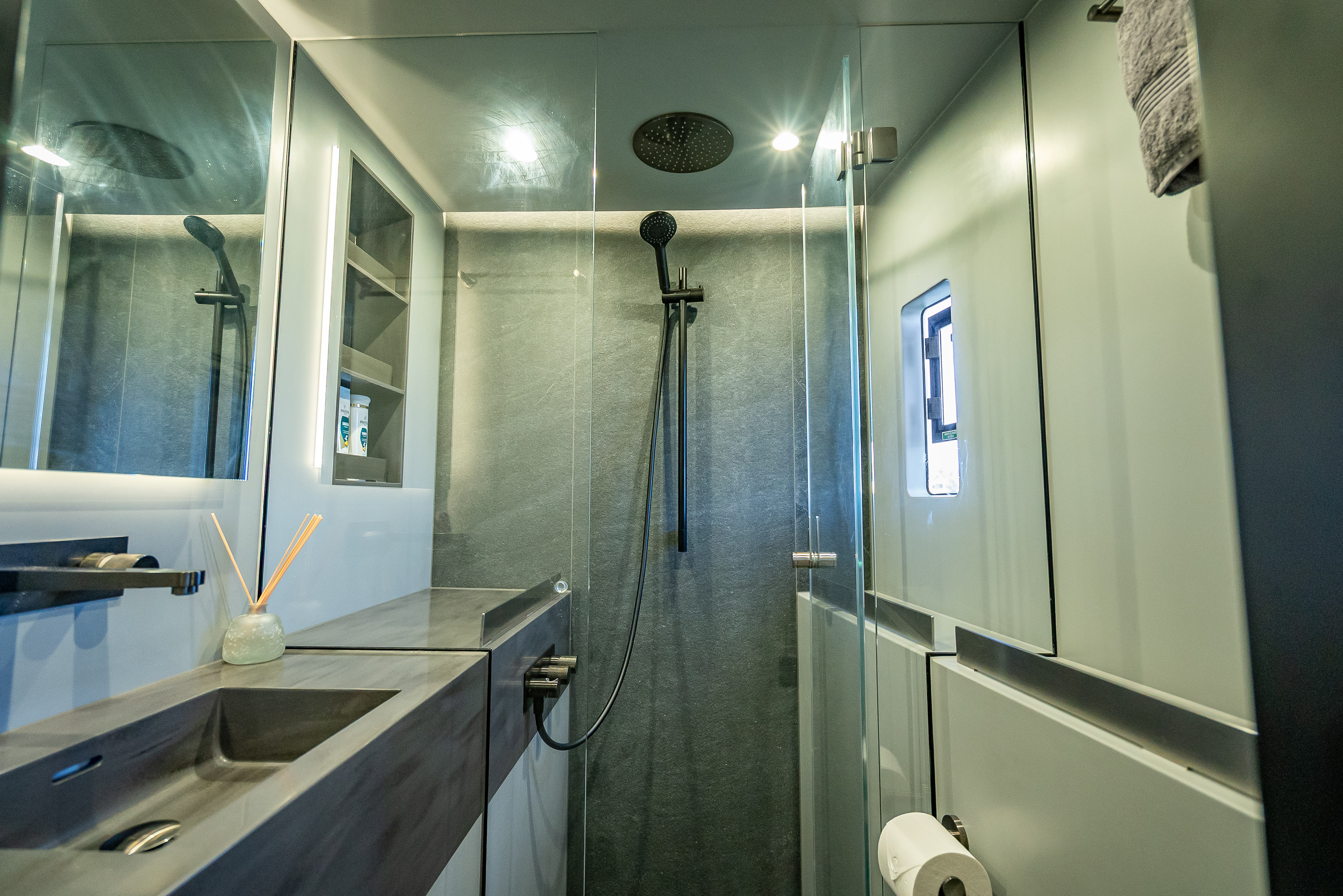70’ (2026) Sunreef Power Catamaran — photo 128