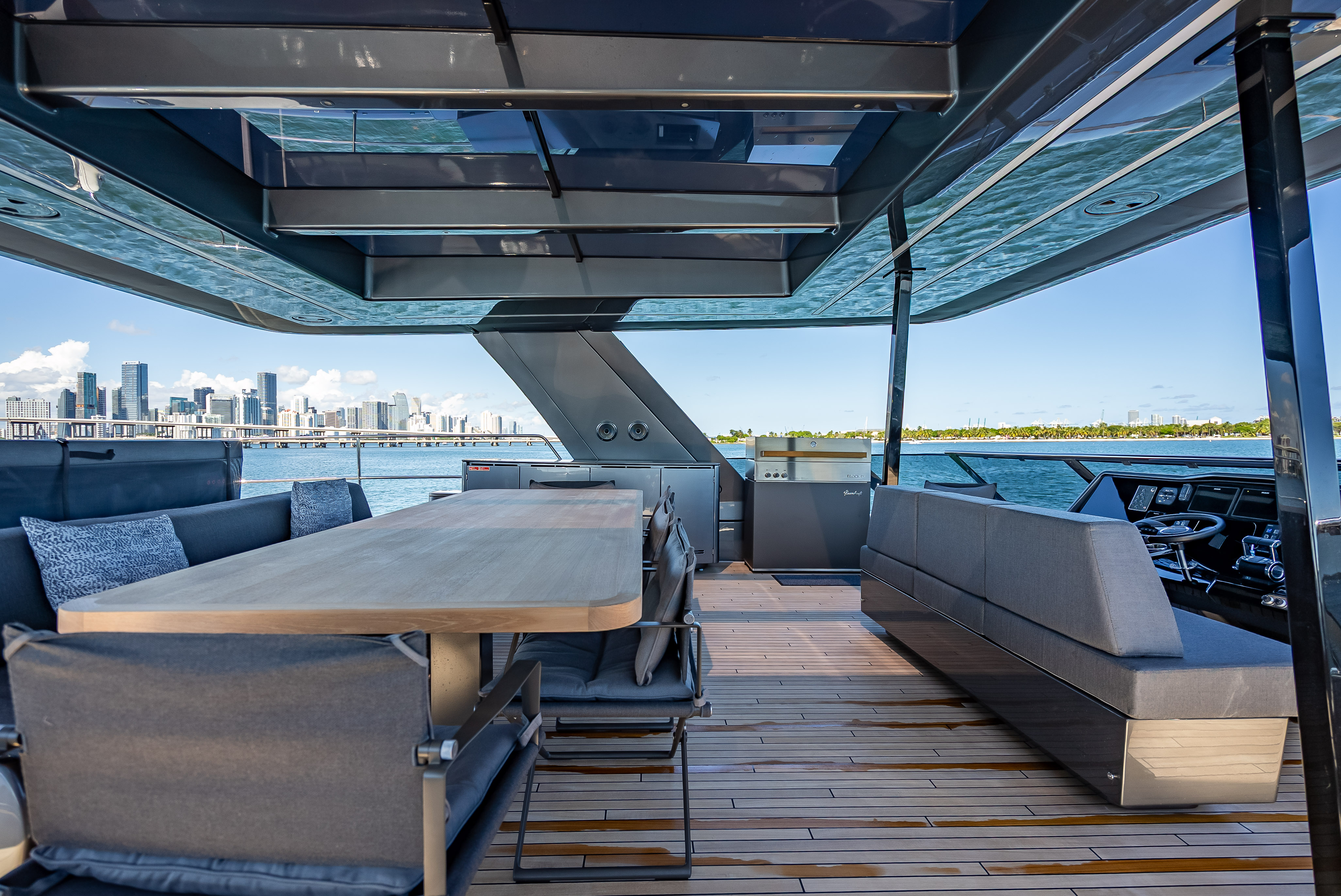 70’ (2026) Sunreef Power Catamaran — photo 5