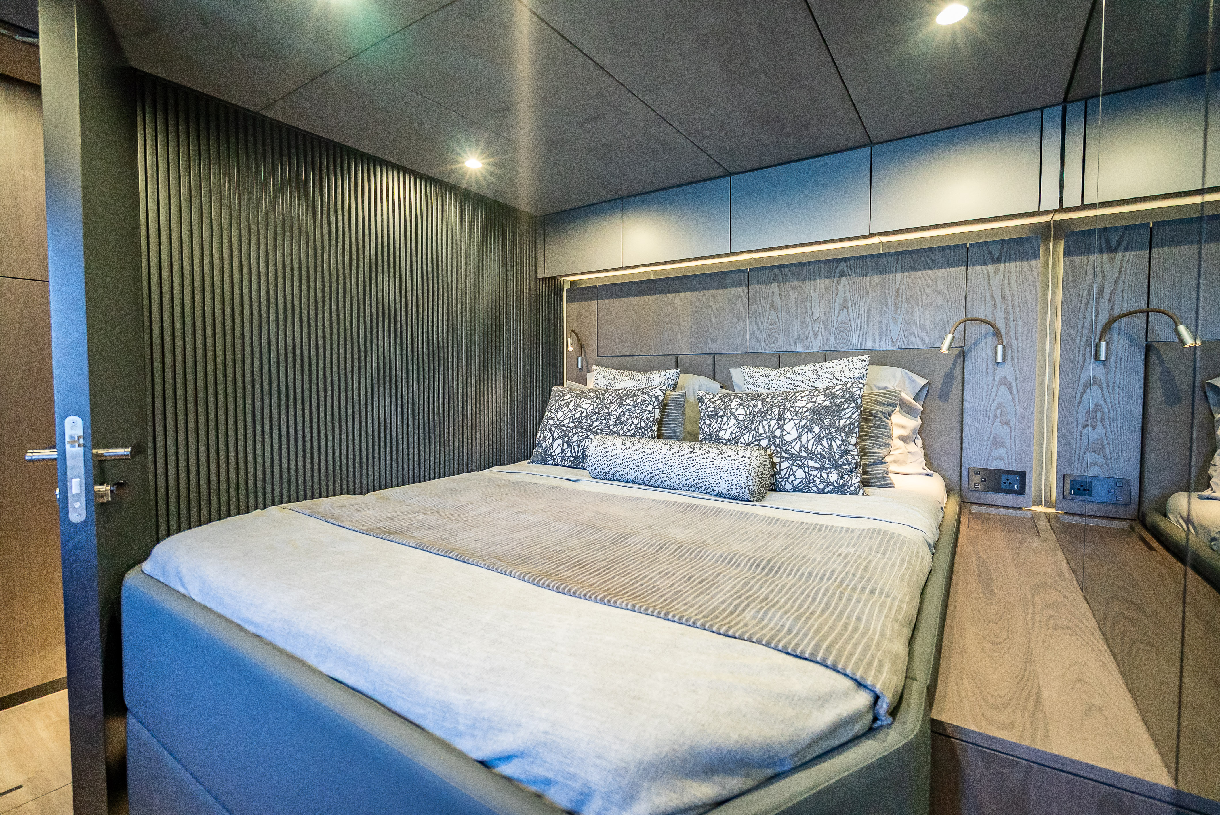 70’ (2026) Sunreef Power Catamaran — photo 114