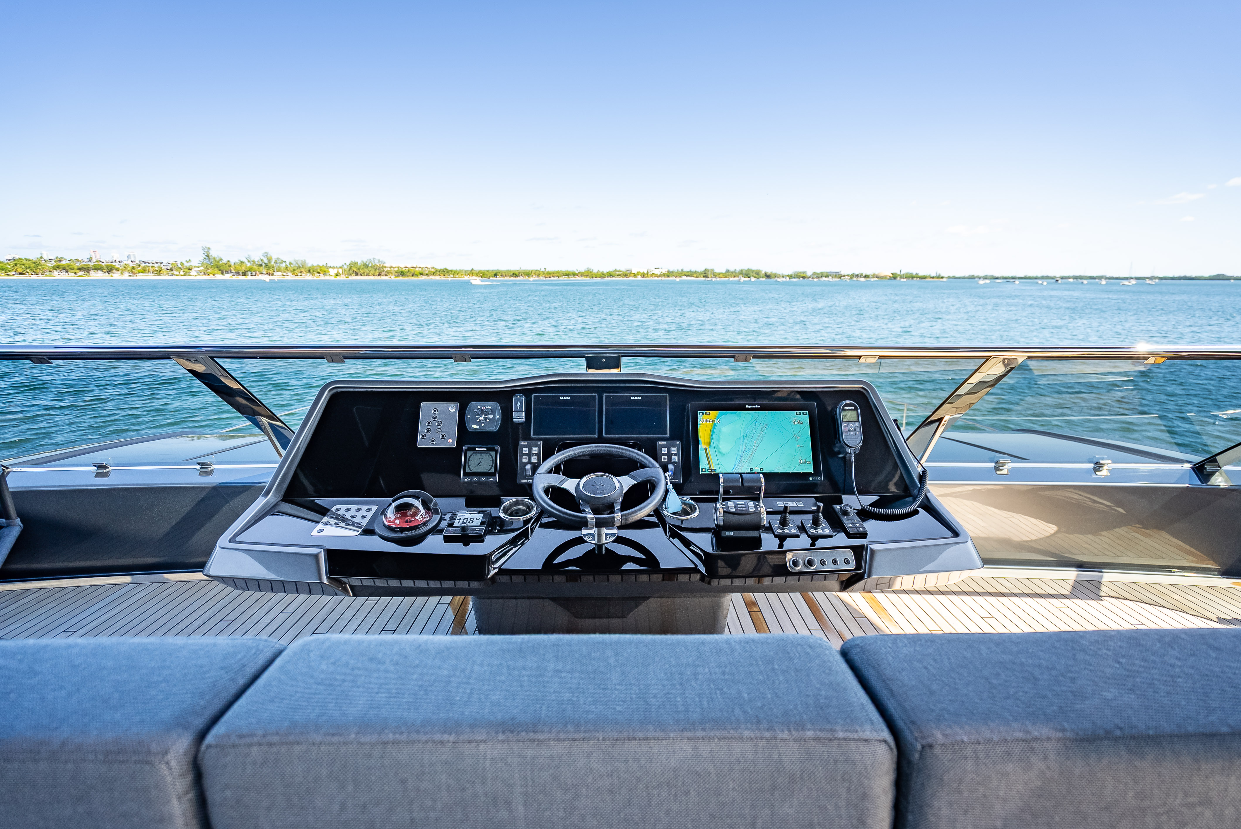 70’ (2026) Sunreef Power Catamaran — photo 108