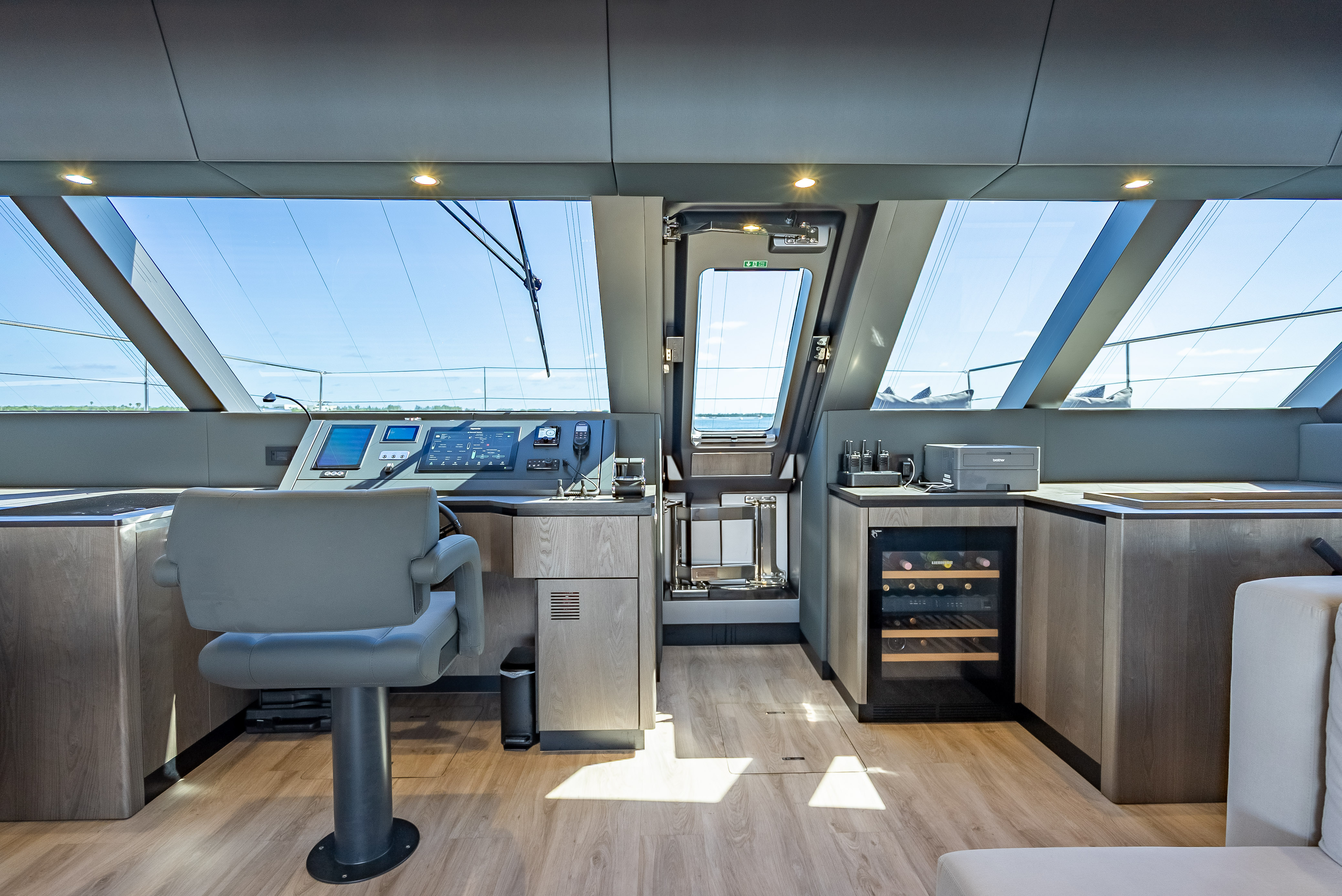 70’ (2026) Sunreef Power Catamaran — photo 72