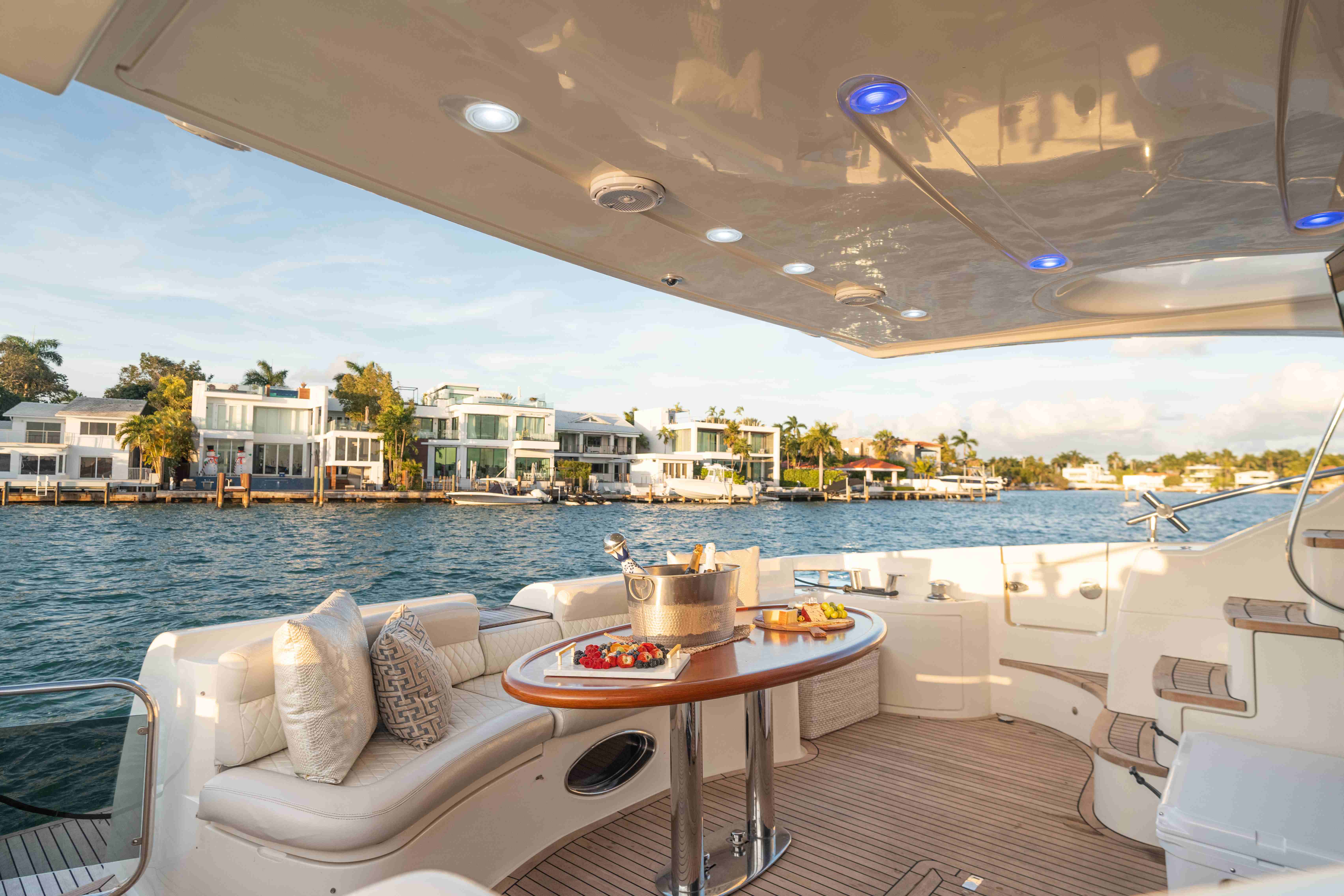 65' Azimut Allegra — photo 14