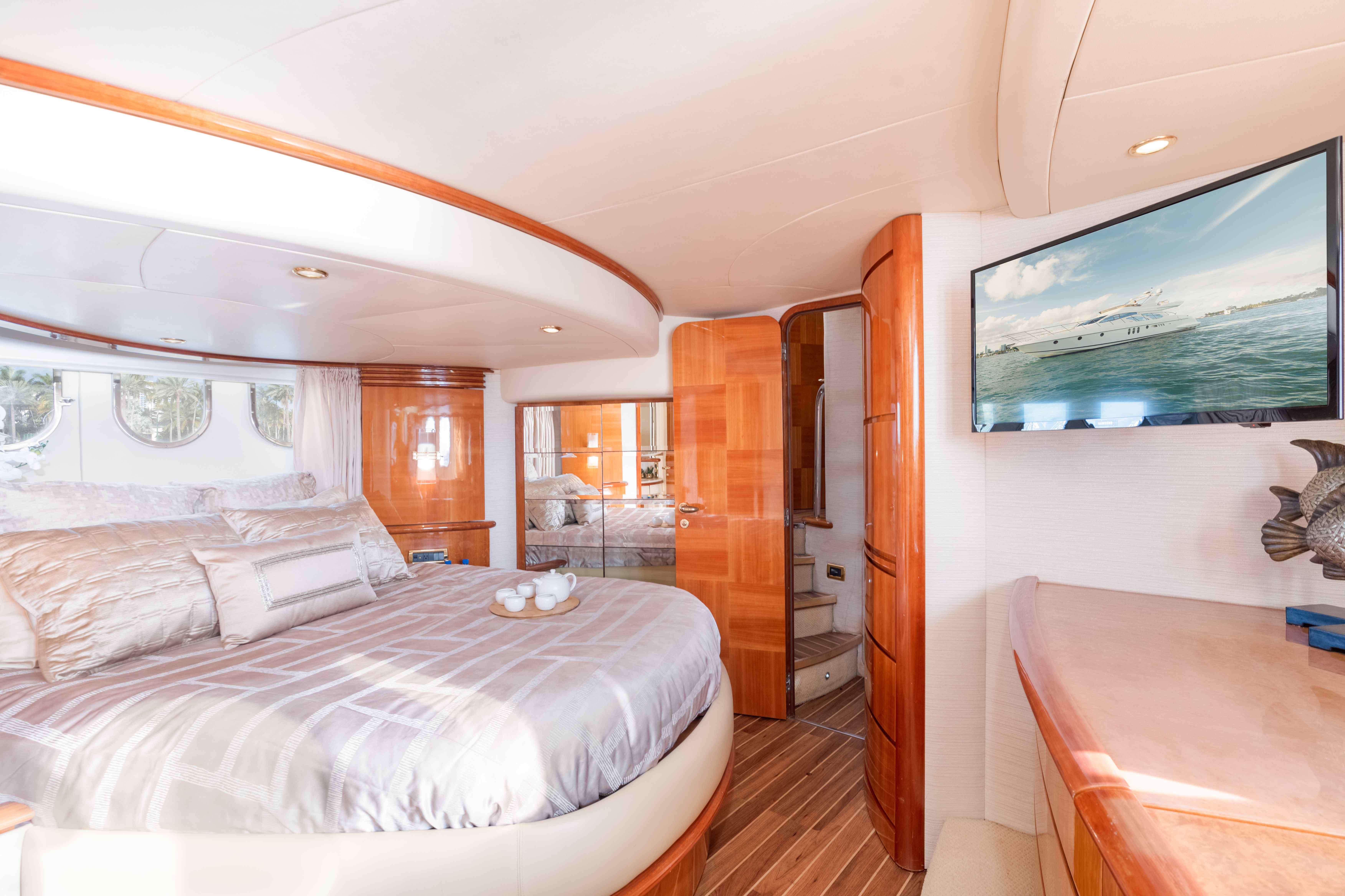 65' Azimut Allegra — photo 21