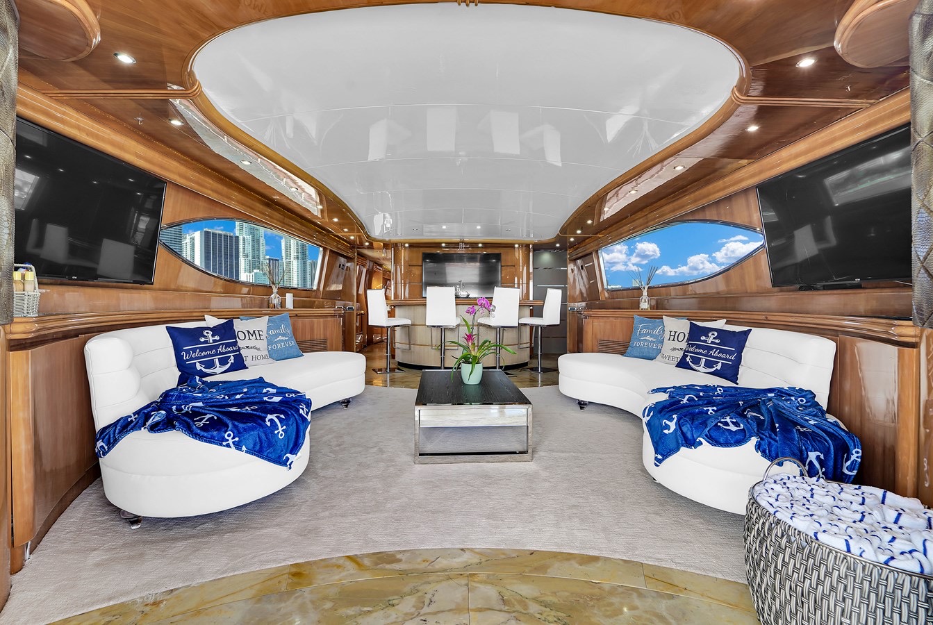110' Maiora Stamos Bien — photo 13