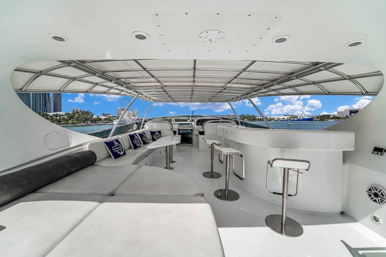 110' Maiora Stamos Bien — photo 16