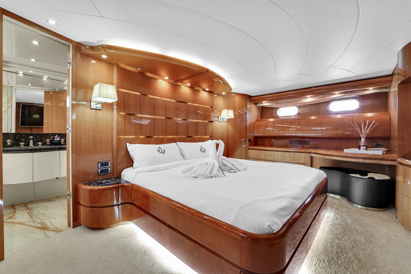 110' Maiora Stamos Bien — photo 20