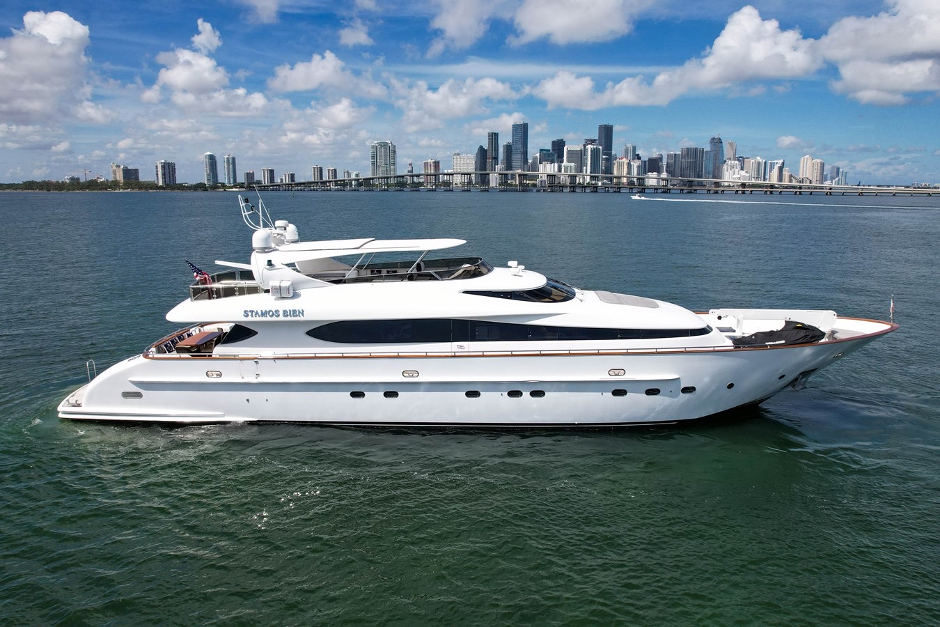 110' Maiora Stamos Bien — photo 1