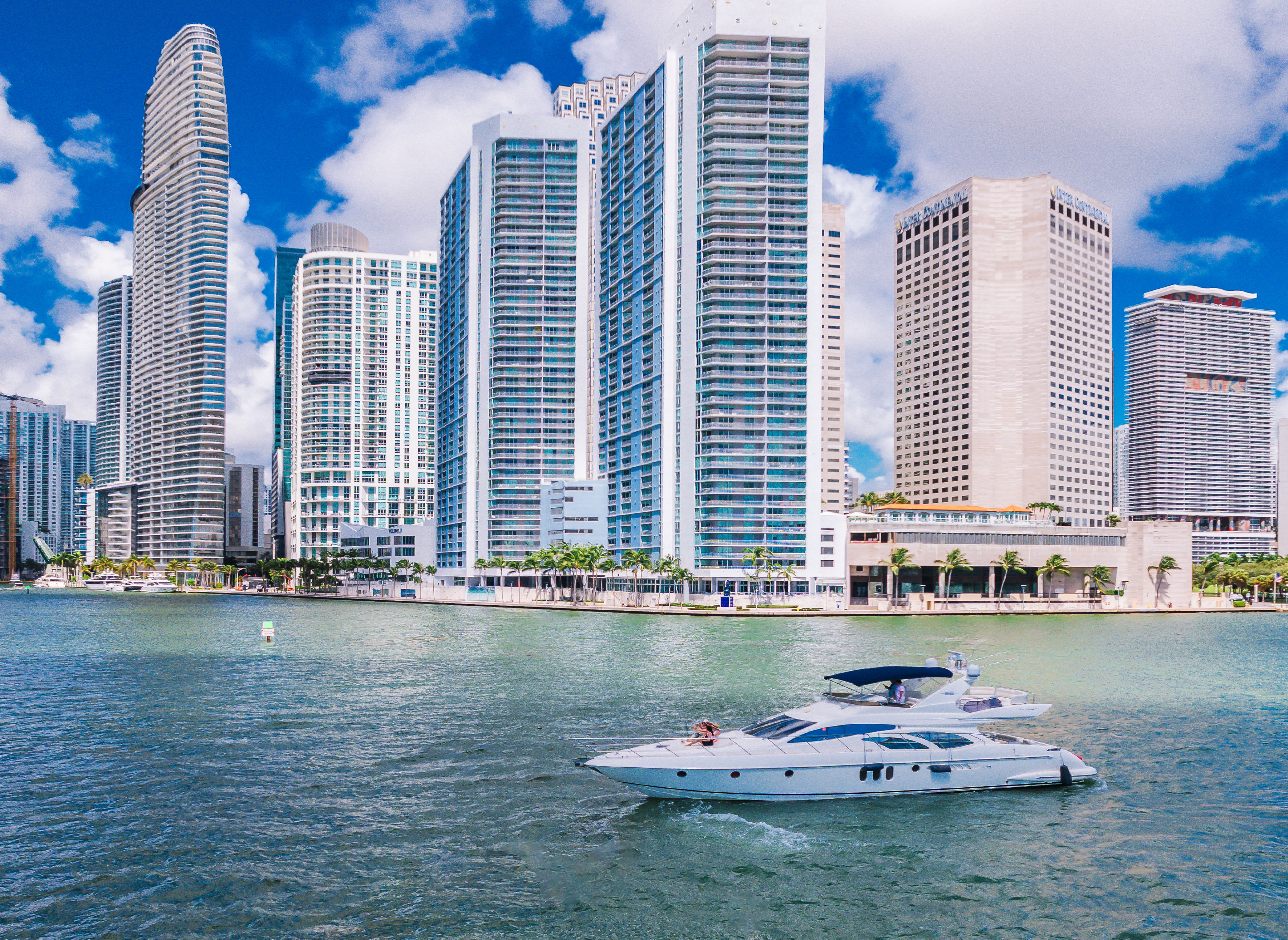 65' Azimut Sea La Vie — photo 3