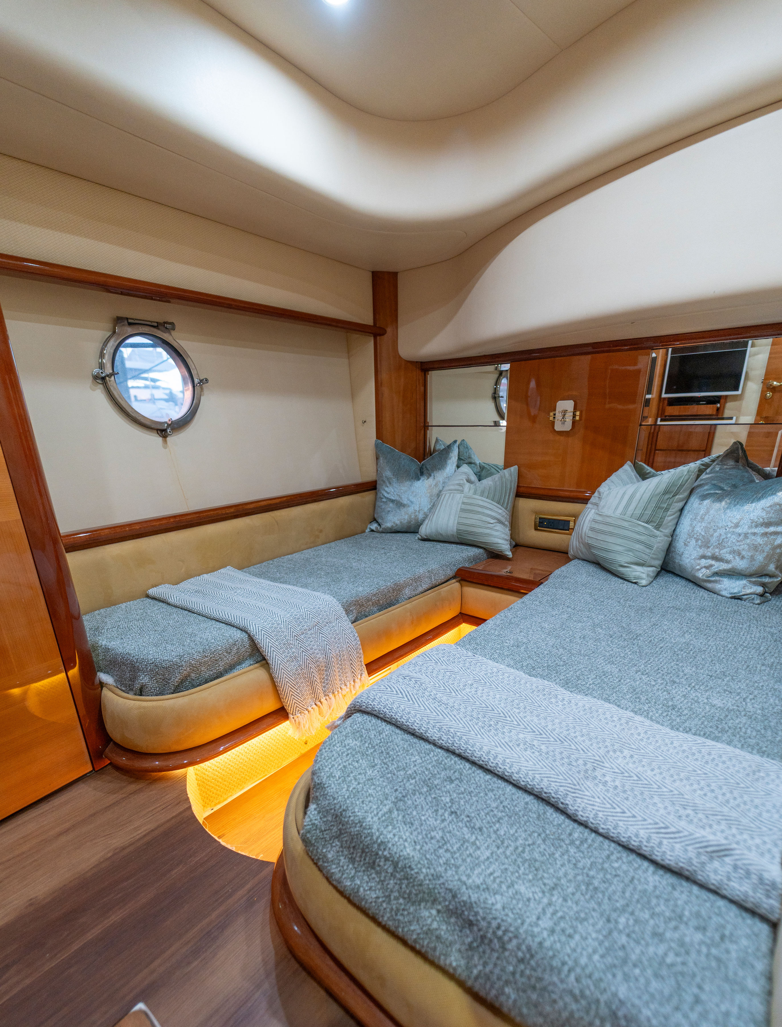 65' Azimut Sea La Vie — photo 35