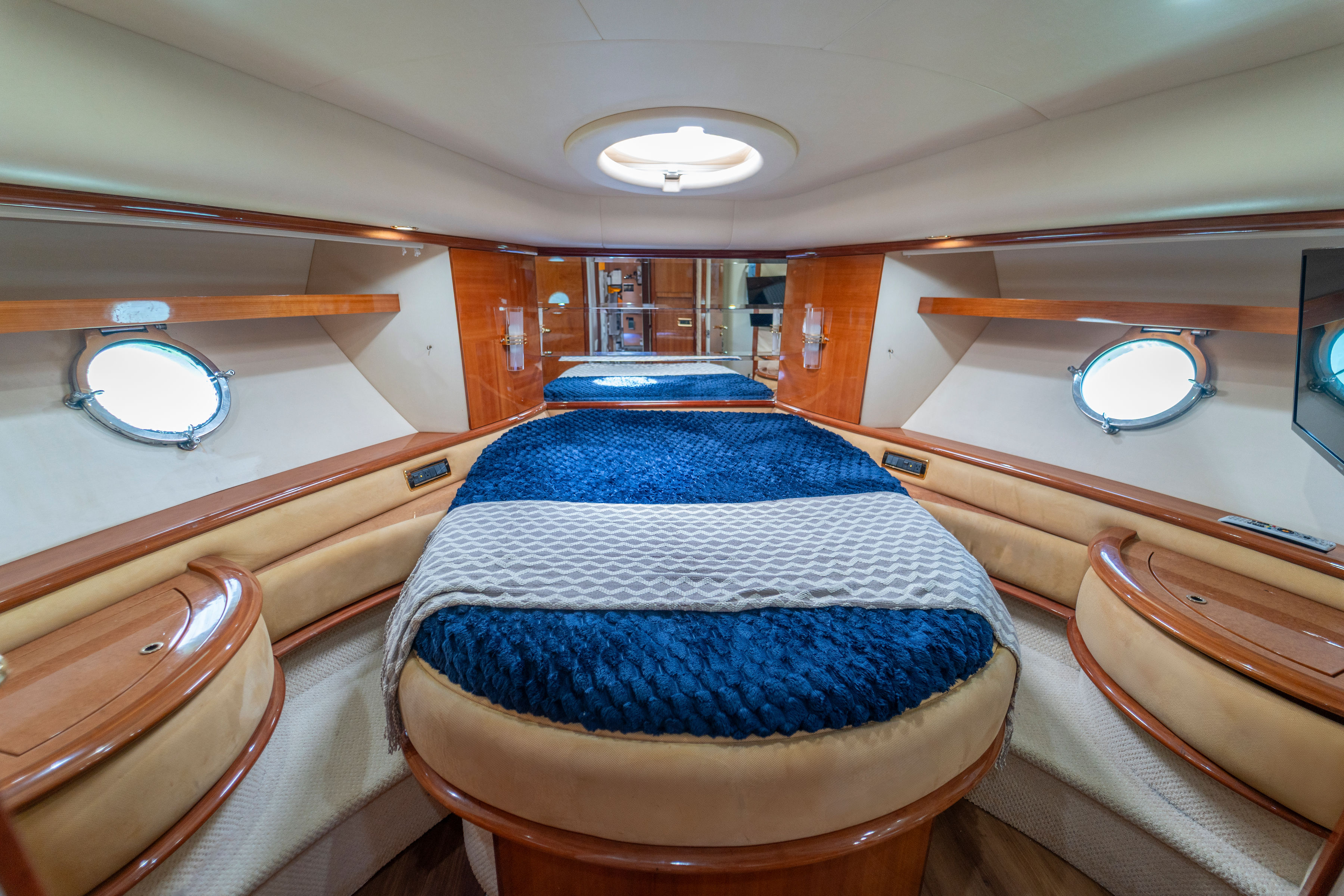 65' Azimut Sea La Vie — photo 24