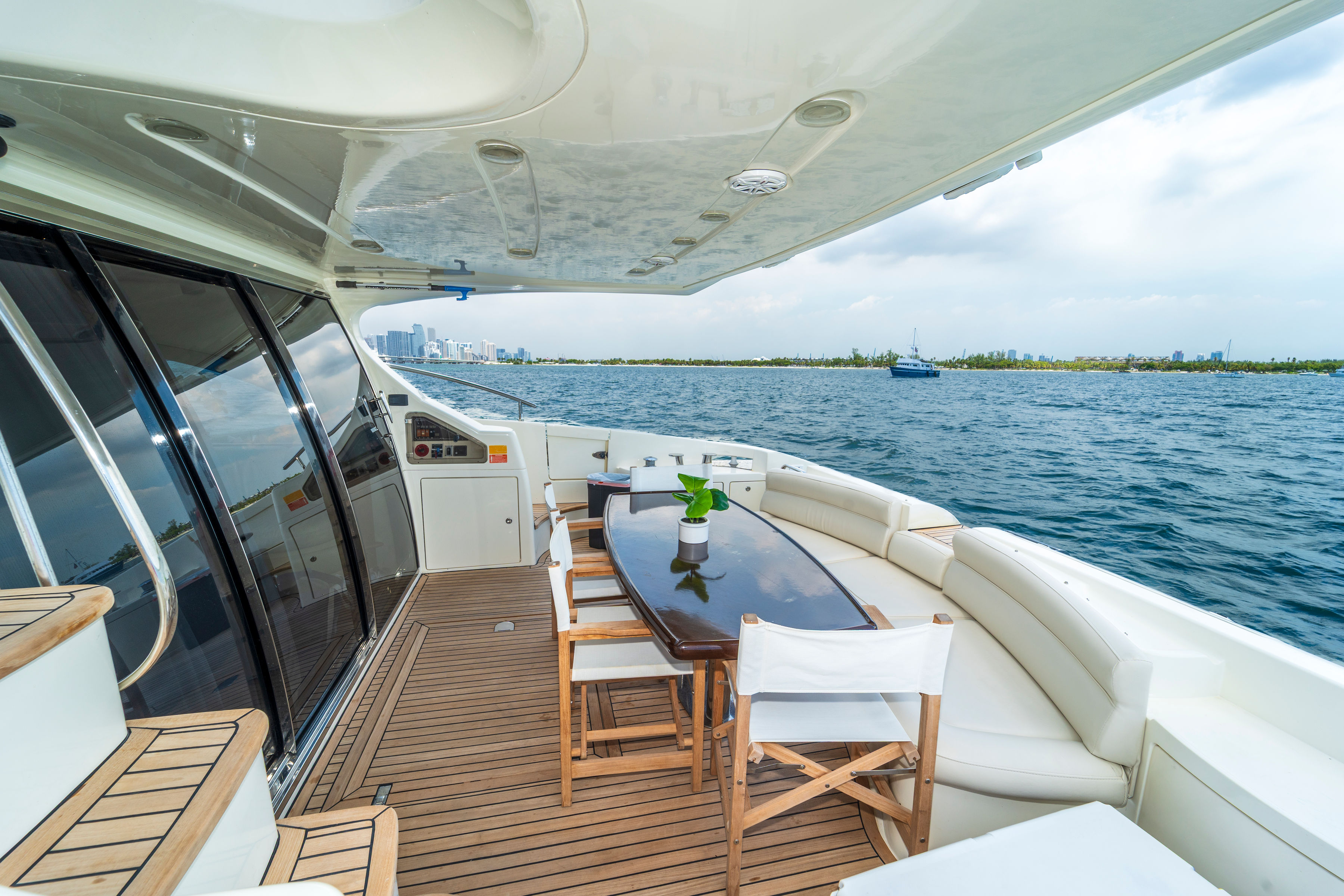 65' Azimut Sea La Vie — photo 29